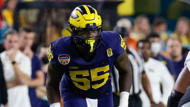 MIAMI GARDENS, FL - DECEMBER 31: Michigan Wolverines linebacker David Ojabo (55) during the Capital One Orange Bowl game between the Georgia Bulldogs and the Michigan Wolverines on December 31, 2021 at Hard Rock Stadium in Miami Gardens, Fl.