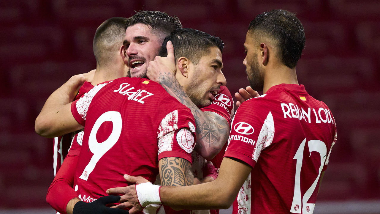 MADRID, SPAIN - JANUARY 06: Luis Suarez of Atletico de Madrid celebrates after scoring his team's third goal during the Copa Del Rey third round match between CF Rayo Majadahonda and Atletico de Madrid at Estadio Wanda Metropolitano on January 06, 2022 in Madrid, Spain.