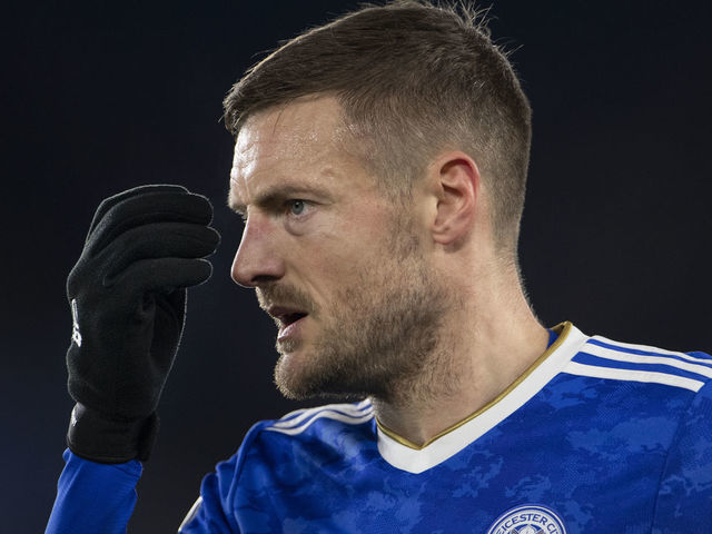 LEICESTER, ENGLAND - DECEMBER 28: Jamie Vardy of Leicester City in action during the Premier League match between Leicester City and Liverpool at The King Power Stadium on December 28, 2021 in Leicester, England.