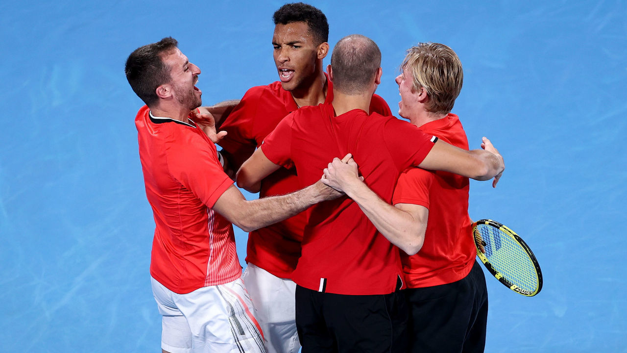 SYDNEY, AUSTRALIA - JANUARY 09: Team Canada celebrate victory in their final against Team Spain during the day nine 2022 ATP Cup tie between Spain and Canada at Ken Rosewall Arena on January 09, 2022 in Sydney, Australia.