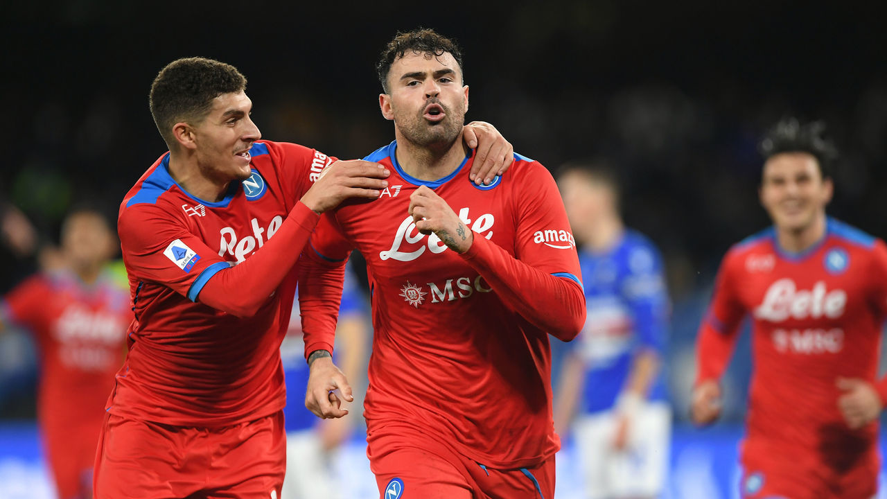 NAPLES, ITALY - JANUARY 09: Andrea Petagna of SSC Napoli celebrates with teammate Giovanni Di Lorenzo after scoring their team's first goal during the Serie A match between SSC Napoli v UC Sampdoria at Stadio Diego Armando Maradona on January 09, 2022 in Naples, Italy.