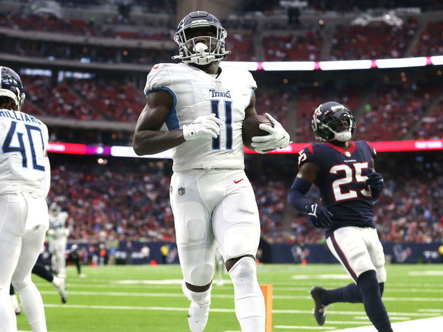 Tennessee Titans beat Houston Texans to clinch AFC's number one