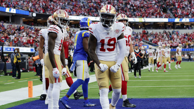 INGLEWOOD, CALIFORNIA - JANUARY 09: Deebo Samuel #19 of the San Francisco 49ers celebrates after scoring a touchdown in the third quarter against the Los Angeles Rams at SoFi Stadium on January 09, 2022 in Inglewood, California.