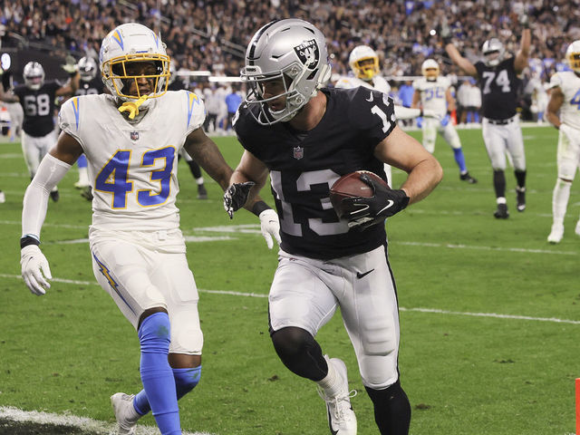 Raiders beat Chargers, must not blink!