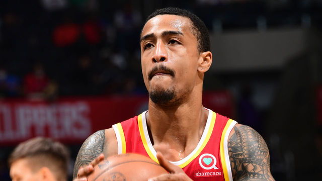 LOS ANGELES, CA - JANUARY 9: John Collins #20 of the Atlanta Hawks shoots a free throw during the game against the LA Clippers on January 9, 2022 at Crypto.Com Arena in Los Angeles, California. NOTE TO USER: User expressly acknowledges and agrees that, by downloading and/or using this Photograph, user is consenting to the terms and conditions of the Getty Images License Agreement. Mandatory Copyright Notice: Copyright 2022 NBAE