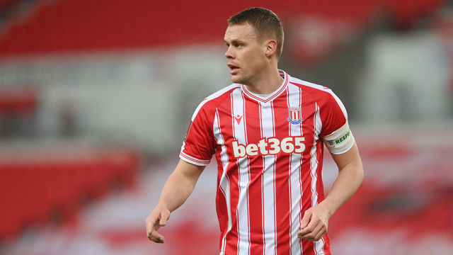 STOKE ON TRENT, ENGLAND - JANUARY 09: Ryan Shawcross of Stoke City in action during the FA Cup Third Round match between Stoke City and Leicester City at Bet365 Stadium on January 09, 2021 in Stoke on Trent, England. The match will be played without fans, behind closed doors as a Covid-19 precaution.