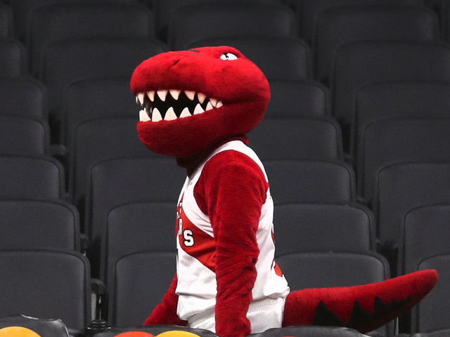 TORONTO, ON - January 11 The Raptors mascot, the Raptor has one lonely job these days. He still gets up to his usual antics but to an empty arena. The Toronto Raptors took on the Phoenix Suns in NBA basketball action at the Scotiabank Arena in Toronto. January 11 2022 (Richard Lautens/Toronto Star via Getty Images)