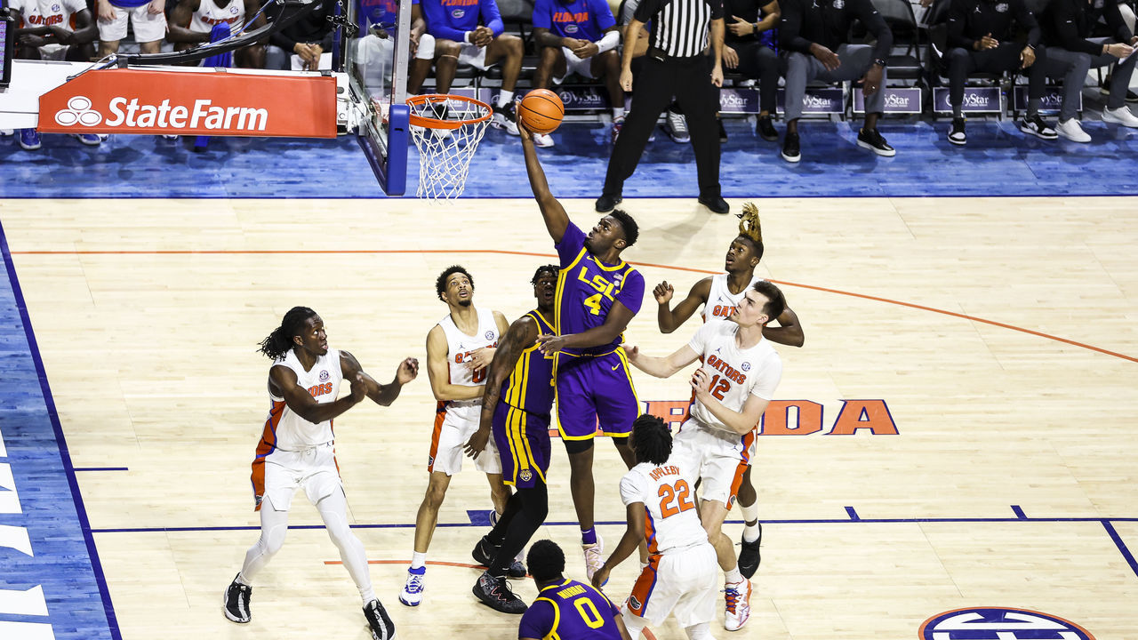GAINESVILLE, FLORIDA - JANUARY 12: Darius Days #4 of the LSU Tigers shoots the ball during the first half of a game against the Florida Gators at the Stephen C. O'Connell Center on January 12, 2022 in Gainesville, Florida.