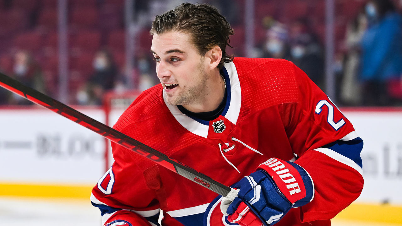 MONTREAL, QC - DECEMBER 09: Look on Montreal Canadiens defenceman Chris Wideman (20) at warm-up before the Chicago Blackhawks versus the Montreal Canadiens game on December 9, 2021, at Bell Centre in Montreal, QC