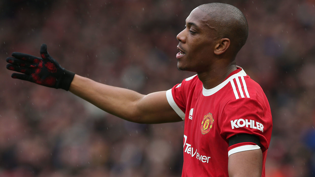MANCHESTER, ENGLAND - OCTOBER 02: Anthony Martial of Manchester United celebrates scoring their first goal during the Premier League match between Manchester United and Everton at Old Trafford on October 02, 2021 in Manchester, England.
