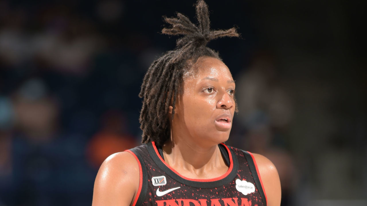 CHICAGO, IL - SEPTEMBER 19: Kelsey Mitchell #0 of the Indiana Fever looks on during the game against the Chicago Sky on September 19, 2021 at the Wintrust Arena in Chicago, Illinois. Mandatory Copyright Notice: Copyright 2021 NBAE