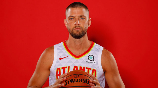 ATLANTA, GEORGIA - SEPTEMBER 30: Chandler Parsons #31 of the Atlanta Hawks poses for portraits during media day at Emory Sports Medicine Complex on September 30, 2019 in Atlanta, Georgia.