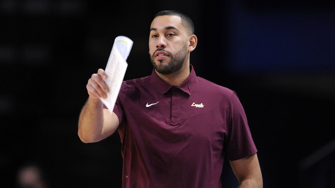 TERRE HAUTE, IN - JANUARY 15: Loyola-Chicago Ramblers head coach Drew Valentine looks on during the college basketball game between the Loyola-Chicago Ramblers and the Indiana State Sycamores on January 15, 2022, at the Hulman Center in Terre Haute, Indiana.