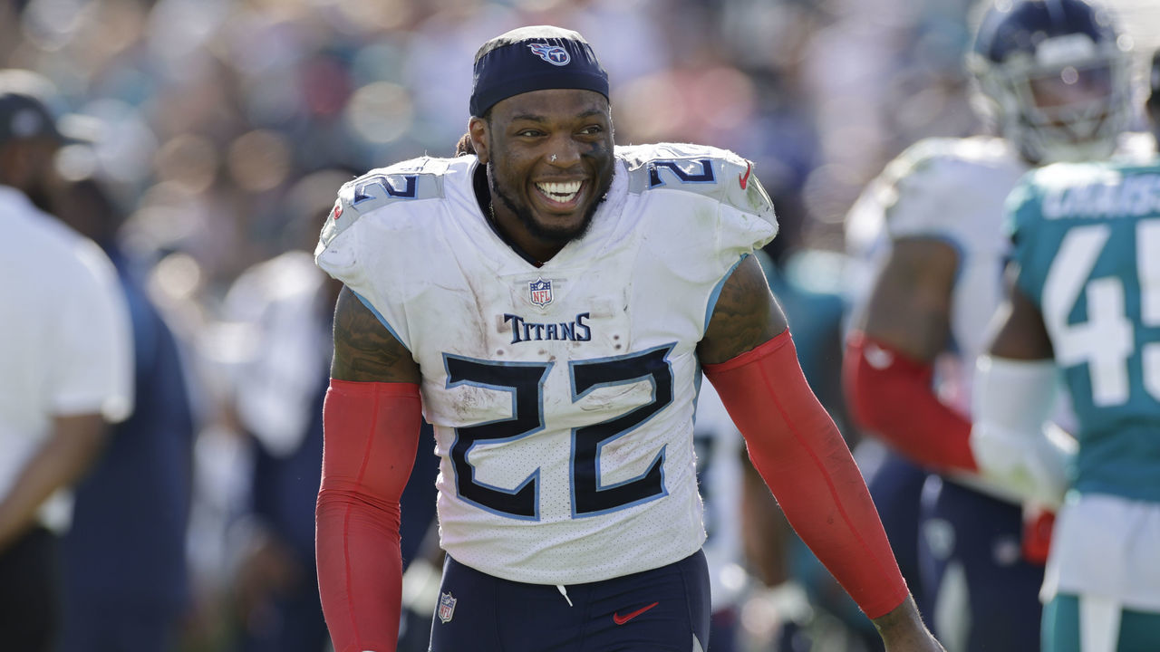 JACKSONVILLE, FL - OCTOBER 10: Tennessee Titans running back Derrick Henry (22) during the game between the Tennessee Titans and the Jacksonville Jaguars on October 10, 2021 at TIAA Bank Field in Jacksonville, Fl.