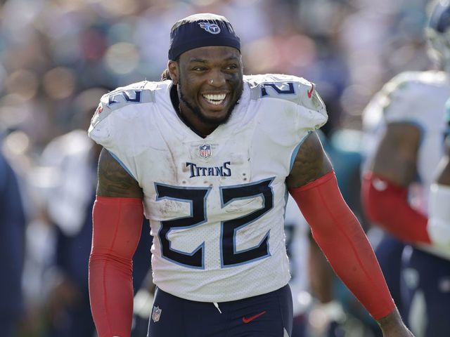 JACKSONVILLE, FL - OCTOBER 10: Tennessee Titans running back Derrick Henry (22) during the game between the Tennessee Titans and the Jacksonville Jaguars on October 10, 2021 at TIAA Bank Field in Jacksonville, Fl.