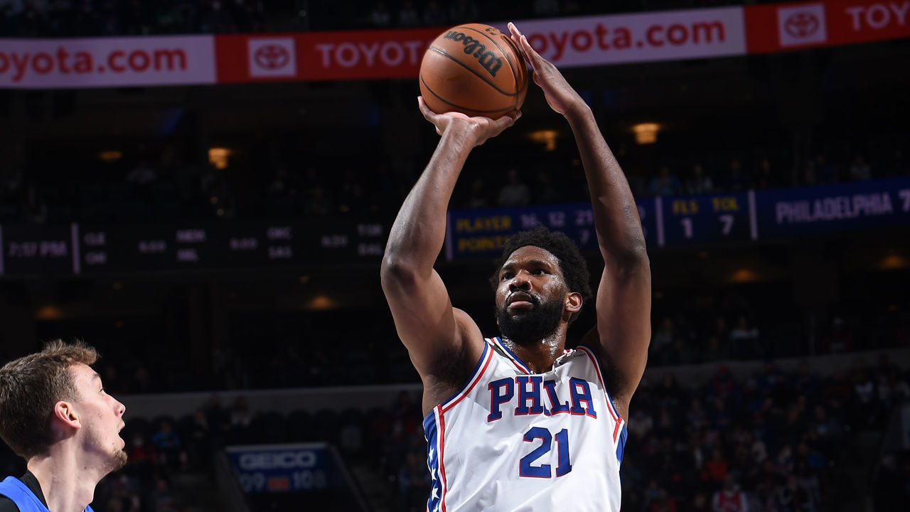 PHILADELPHIA, PA - JANUARY 19: Joel Embiid #21 of the Philadelphia 76ers shoots the ball against the Orlando Magic on January 19, 2022 at Wells Fargo Center in Philadelphia, Pennsylvania. NOTE TO USER: User expressly acknowledges and agrees that, by downloading and/or using this Photograph, user is consenting to the terms and conditions of the Getty Images License Agreement. Mandatory Copyright Notice: Copyright 2022 NBAE