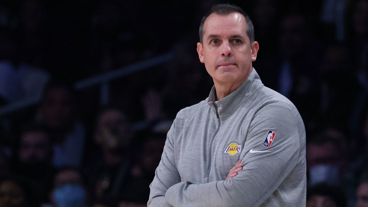 LOS ANGELES, CALIFORNIA - DECEMBER 03: Head coach Frank Vogel of the Los Angeles Lakers reacts during a 119-115 LA Clippers win at Staples Center on December 03, 2021 in Los Angeles, California. NOTE TO USER: User expressly acknowledges and agrees that, by downloading and/or using this Photograph, user is consenting to the terms and conditions of the Getty Images License Agreement. Mandatory Copyright Notice: Copyright 2021 NBAE