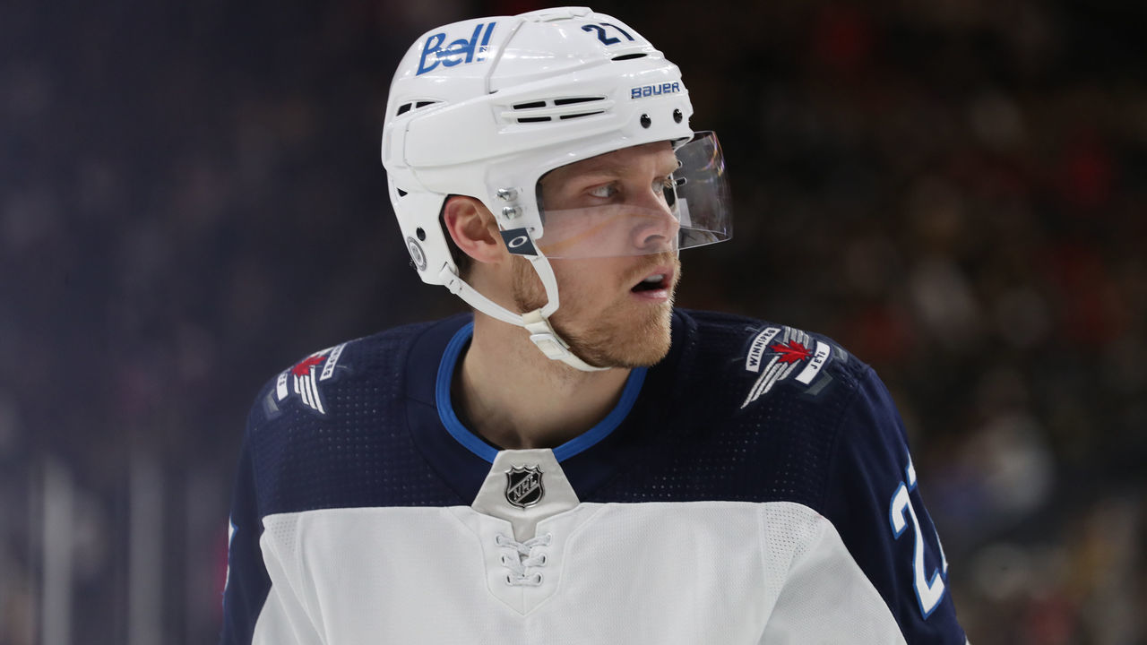 LAS VEGAS, NEVADA - JANUARY 02: Nikolaj Ehlers #27 of the Winnipeg Jets skates during the third period of a game against the Vegas Golden Knights at T-Mobile Arena on January 02, 2022 in Las Vegas, Nevada.