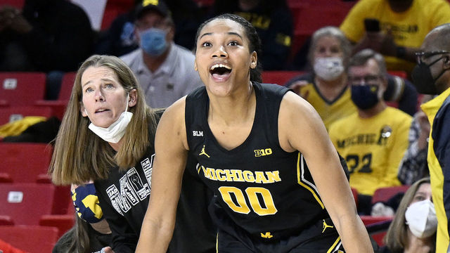 COLLEGE PARK, MARYLAND - JANUARY 16: Head coach Kim Barnes Arico and Naz Hillmon #0 of the Michigan Wolverines celebrate during the game against the Maryland Terrapins at Xfinity Center on January 16, 2022 in College Park, Maryland.