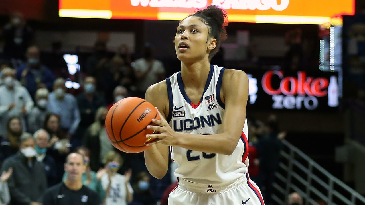 STORRS, CT - JANUARY 09: UConn Huskies forward Olivia Nelson-Ododa (20) prepares to shoot the ball during the college basketball game between Creighton Bluejays and UConn Huskies on January 9, 2022, at Harry A. Gampel Pavilion in Storrs, CT.