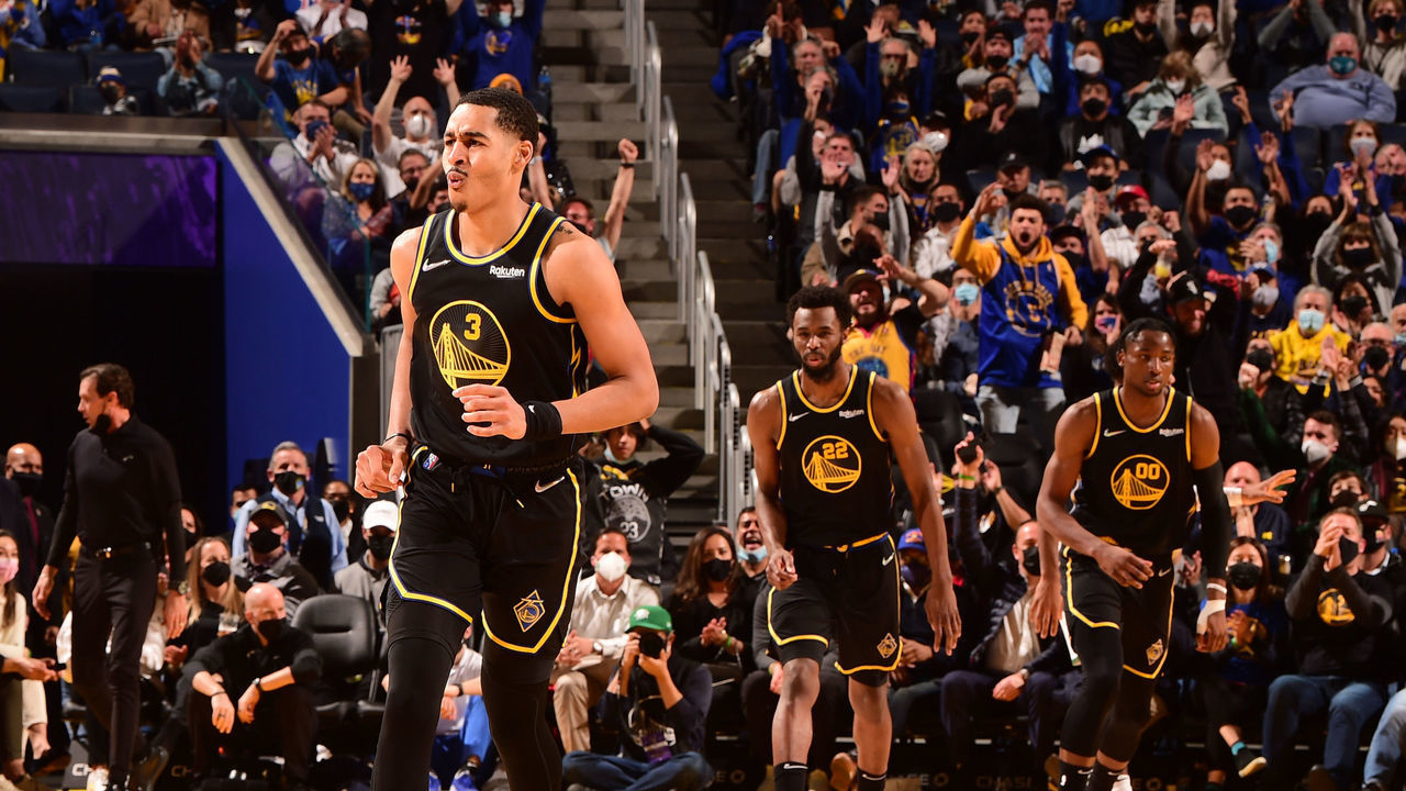 SAN FRANCISCO, CA - JANUARY 23: Jordan Poole #3 of the Golden State Warriors celebrates during the game against the Utah Jazz on January 23, 2022 at Chase Center in San Francisco, California. NOTE TO USER: User expressly acknowledges and agrees that, by downloading and or using this photograph, user is consenting to the terms and conditions of Getty Images License Agreement. Mandatory Copyright Notice: Copyright 2022 NBAE