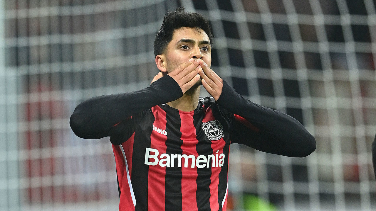 LEVERKUSEN, GERMANY - NOVEMBER 04: Nadiem Amiri of Bayer 04 Leverkusen celebrates after scoring their team's fourth goal during the UEFA Europa League group G match between Bayer Leverkusen and Real Betis at BayArena on November 04, 2021 in Leverkusen, Germany.