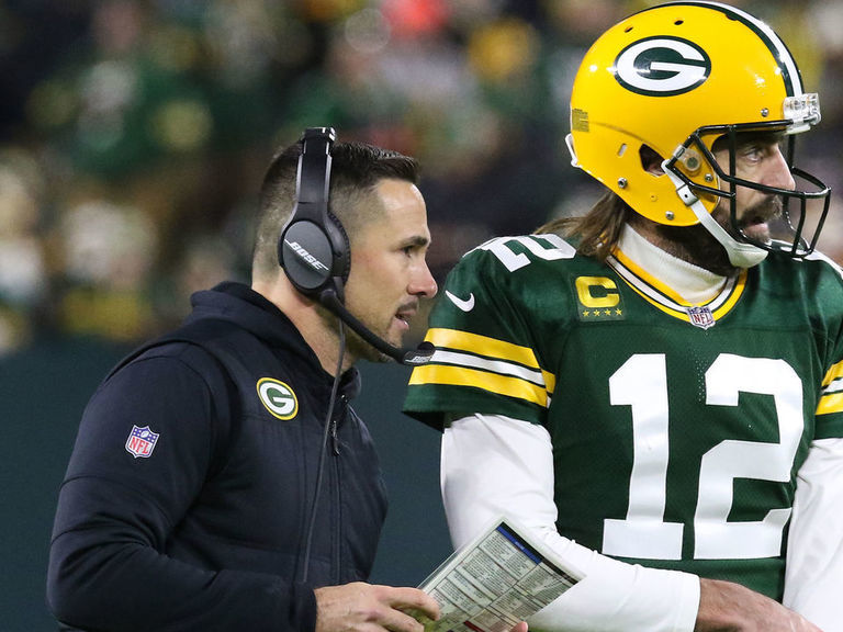 Aaron Rodgers not deciding on future yet, but doesn't want to be “part of a  rebuild”