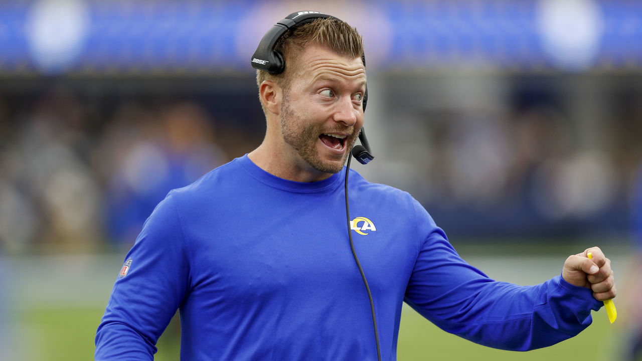 INGLEWOOD, CA - SEPTEMBER 26: Los Angeles Rams head coach Sean McVay during a game between the Tampa Bay Buccaneers and the Los Angeles Rams at SoFi Stadium on September 26, 2021 in Inglewood, California.