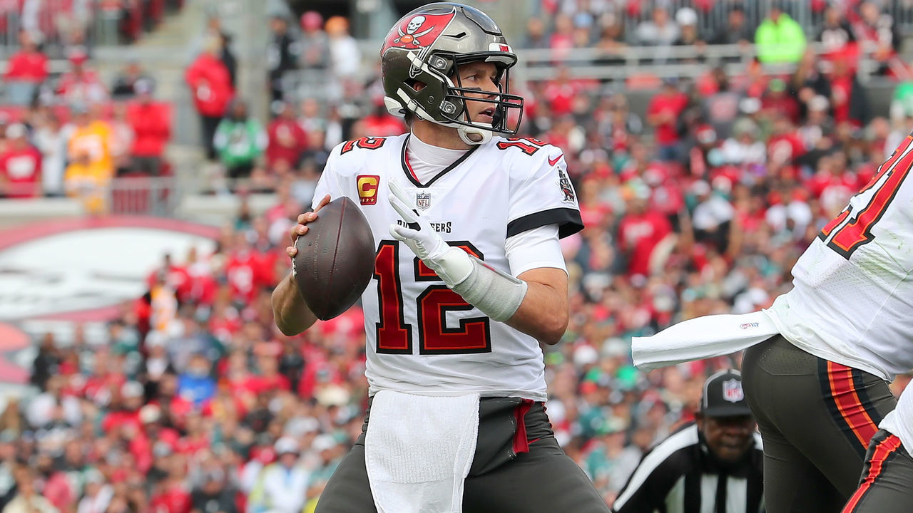 TAMPA, FL - JANUARY 16: Tampa Bay Buccaneers Quarterback Tom Brady (12) throws a pass during the NFL Wild Card game between the Philadelphia Eagles and the Tampa Bay Buccaneers on January 16, 2022 at Raymond James Stadium in Tampa, Florida.