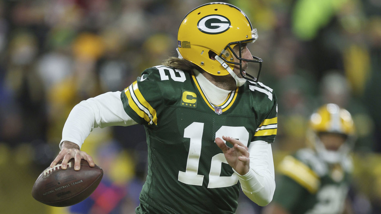 Football: NFL Playoffs: Green Bay Packers QB Aaron Rodgers (12) in action vs San Francisco 49ers at Lambeau Field. Green Bay, WI 1/22/2022 CREDIT: Jeff Haynes