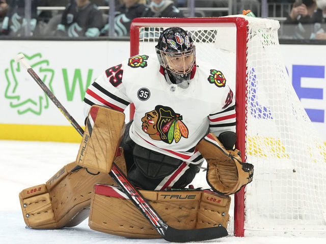 SEATTLE, WA - JANUARY 17: Chicago Blackhawks goaltender Marc-Andre Fleury (29) tracks the puck during an NHL game between the Chicago Blackhawks and Seattle Kraken on January 17, 2022 at Climate Pledge Arena in Seattle, WA.
