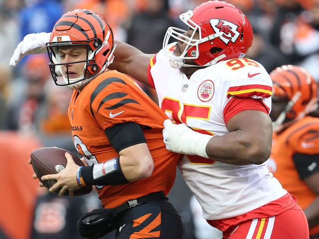 Chris Jones of the Kansas City Chiefs sacks Joe Burrow of the News Photo  - Getty Images