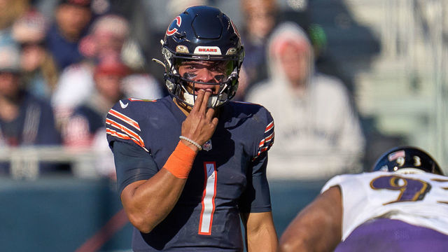 CHICAGO, IL - NOVEMBER 21: Chicago Bears quarterback Justin Fields (1) looks on during a game between the Chicago Bears and the Baltimore Ravens on November 21, 2021 at Soldier Field in Chicago, IL.