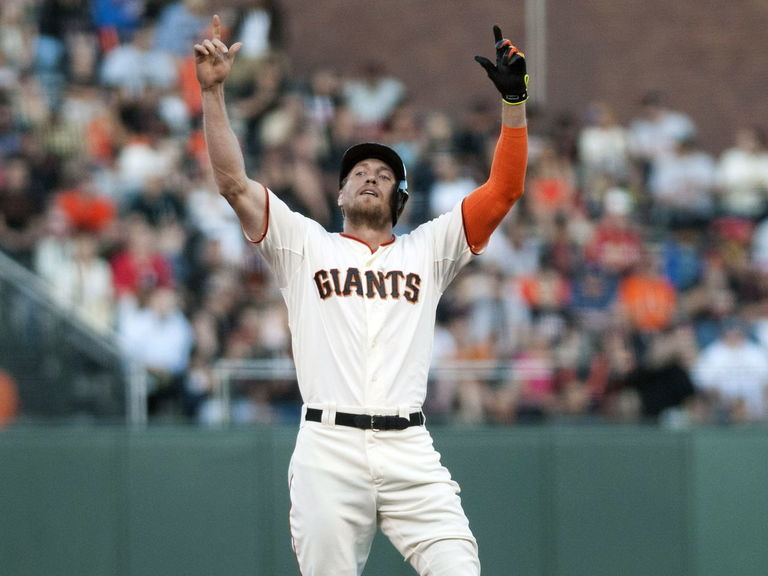 Giants' Pence owns longest active streak of consecutive games played