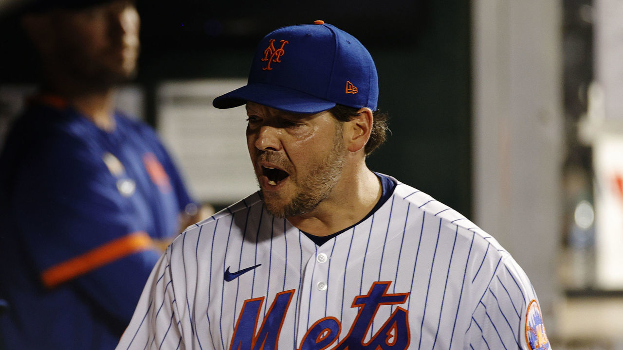 NEW YORK, NEW YORK - SEPTEMBER 19: Rich Hill #21 of the New York Mets reacts after he is pulled out of the game during the fifth inning against the Philadelphia Phillies at Citi Field on September 19, 2021 in the Queens borough of New York City.