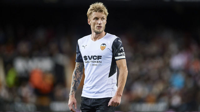 VALENCIA, SPAIN - DECEMBER 11: Daniel Wass of Valencia CF looks on during the La Liga Santander match between Valencia CF and Elche CF at Estadio Mestalla on December 11, 2021 in Valencia, Spain.