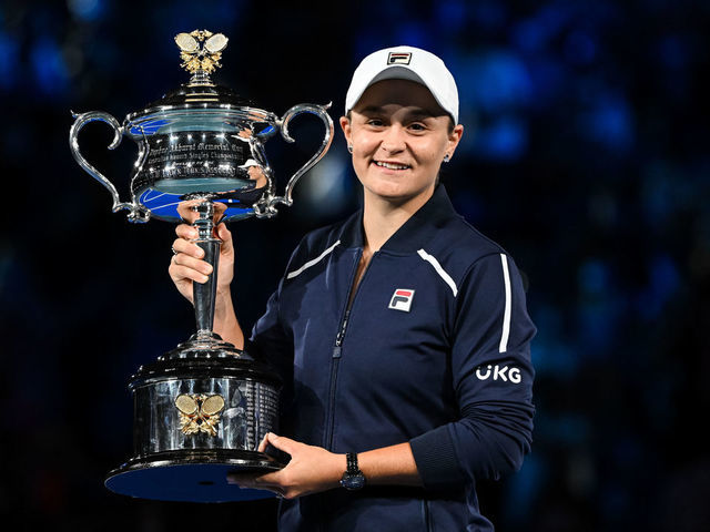 MELBOURNE, AUSTRALIA - JANUARY 29: Ashleigh Barty of Australia poses with the Daphnie Ackerhurst trophy after winning the final of the Women's singles over Danielle Collins of the United States during day 13 of the 2022 Australian Open at Melbourne Park on January 29, 2022 in Melbourne, Australia.