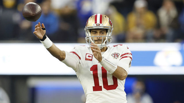 INGLEWOOD, CALIFORNIA - JANUARY 30: Jimmy Garoppolo #10 of the San Francisco 49ers passes in the second quarter against the Los Angeles Rams in the NFC Championship Game at SoFi Stadium on January 30, 2022 in Inglewood, California.