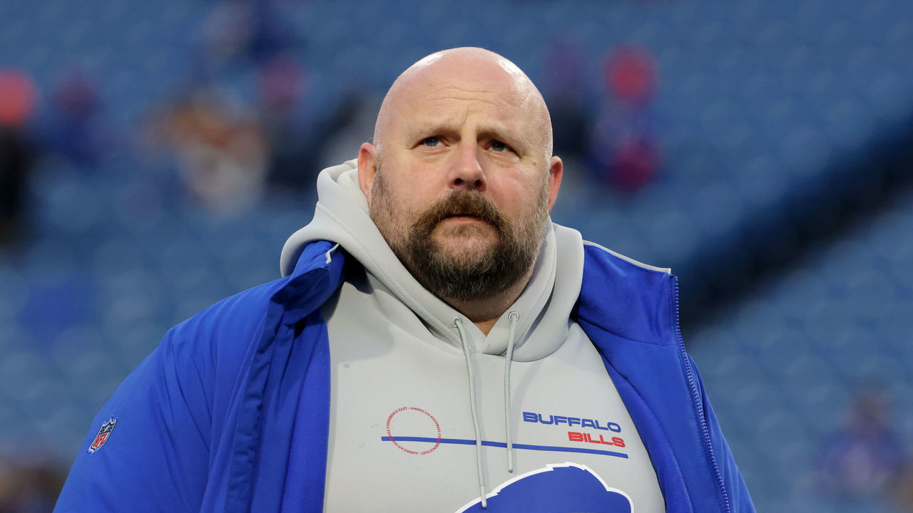 ORCHARD PARK, NY - JANUARY 09: Buffalo Bills offensive coordinator Brian Daboll on the field before a game against the New York Jets at Highmark Stadium on January 9, 2022 in Orchard Park, New York.