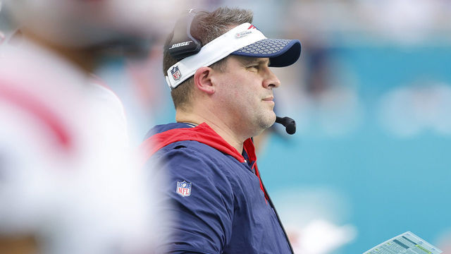 MIAMI GARDENS, FLORIDA - JANUARY 09: Offensive coordinator Josh McDaniels of the New England Patriots looks on against the Miami Dolphins at Hard Rock Stadium on January 09, 2022 in Miami Gardens, Florida.