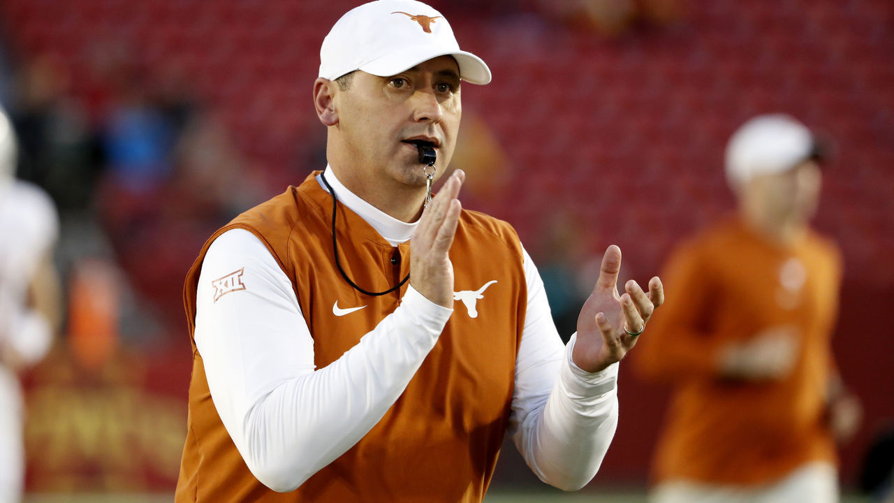 AMES, IA - NOVEMBER 6: Head coach Steve Sarkisian of the Texas Longhorns coaches during pregame warmups at Jack Trice Stadium on November 6, 2021 in Ames, Iowa. The Iowa State Cyclones won 30-7 over the Texas Longhorns.