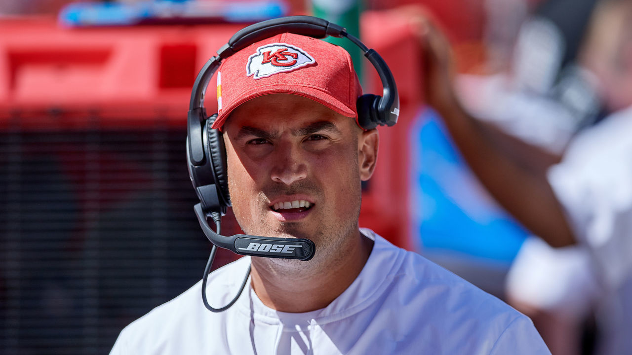 KANSAS CITY, MO - SEPTEMBER 23: Kansas City Chiefs quarterbacks coach Mike Kafka talks into his Bose headset in action during an NFL game between the San Francisco 49ers and the Kansas City Chiefs on September 23, 2018, at Arrowhead Stadium in Kansas City, MO.
