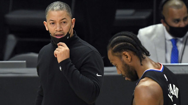LOS ANGELES, CA - JUNE 14: Head coach Tyronn Lue of the Los Angeles Clippers talks with Kawhi Leonard #2 during the second half against the Utah Jazz in Game Four of the Western Conference second-round playoff series against the Utah Jazz at Staples Center on June 14, 2021 in Los Angeles, California.
