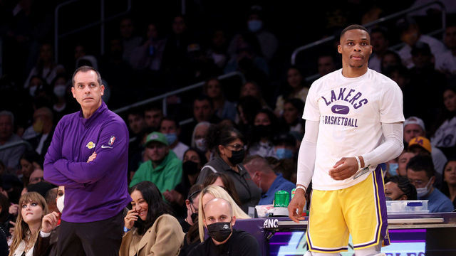 LOS ANGELES, CALIFORNIA - NOVEMBER 04: Russell Westbrook #0 and head coach Frank Vogel watch play during the first half during a 107-104 Oklahoma City Thunder win at Staples Center on November 04, 2021 in Los Angeles, California.