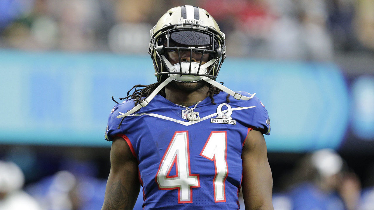 LAS VEGAS, NV - FEBRUARY 06: New Orleans Saints running back Alvin Kamara (41) walks onto the field during the 2022 Pro Bowl presented by Verizon Sunday, Feb. 6, 2022, at Allegiant Stadium in Las Vegas, Nevada. (Marc Sanchez/Icon Sportswire via Getty Images)