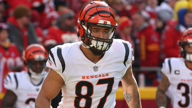 KANSAS CITY, MO - JANUARY 30: Cincinnati Bengals tight end C.J. Uzomah (87) before the AFC Championship game between the Cincinnati Bengals and Kansas City Chiefs on Jan 30, 2022 at GEHA Field at Arrowhead Stadium in Kansas City, MO.