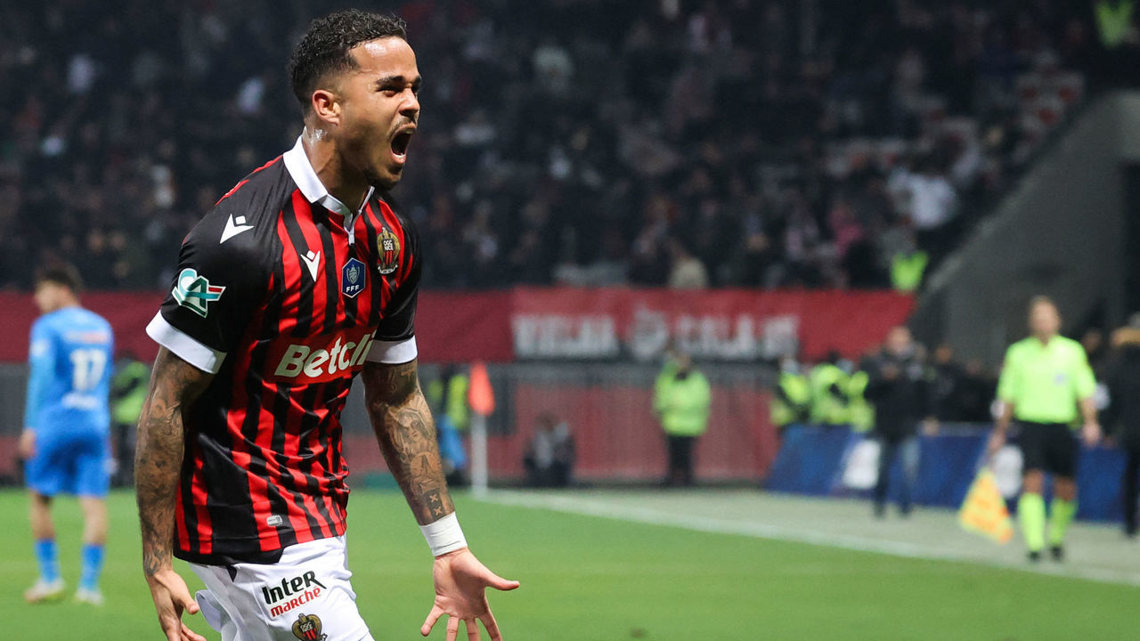Nice's Dutch forward Justin Kluivert celebrates after scoring a goal during the French Cup quarter-final football match between OGC Nice and Olympique de Marseille at the "Allianz Riviera" stadium in Nice, southern France on February 9, 2022.