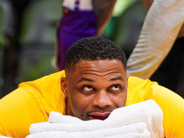 Westbrook sits vs. Trail Blazers due to back tightness | theScore