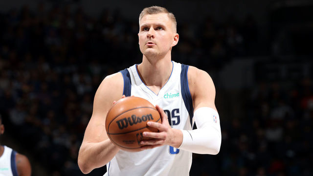 MINNEAPOLIS, MN - DECEMBER 19: Kristaps Porzingis #6 of the Dallas Mavericks prepares to shoot a free throw during the game against the Minnesota Timberwolves on December 19, 2021 at Target Center in Minneapolis, Minnesota. Mandatory Copyright Notice: Copyright 2021 NBAE