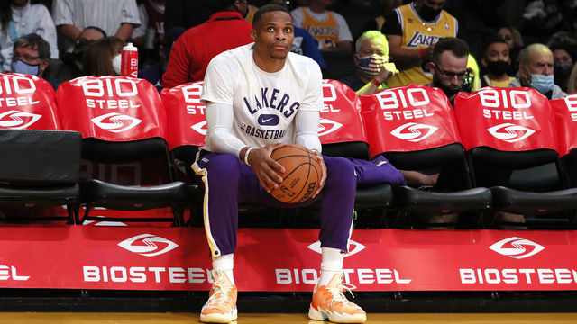 Los Angeles, CA, Tuesday, November 2, 2021 - Lakers guard Russell Westbrook sits alone on the bench before taking on the Houston Rockets at Staples Center. (Robert Gauthier/Los Angeles Times via Getty Images)
